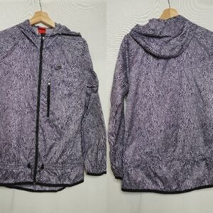 Nike Windrunner Black Light Flash Lightweight Jacket Running Purple M 584791-507